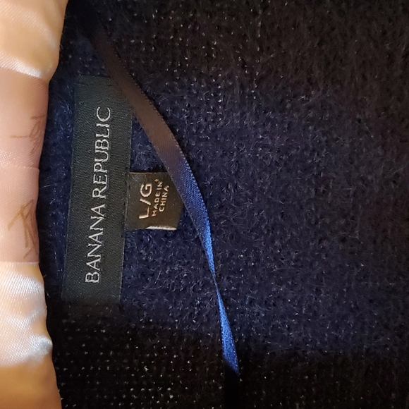 Banana Republic Blue Cardigan - Picture 3 of 6